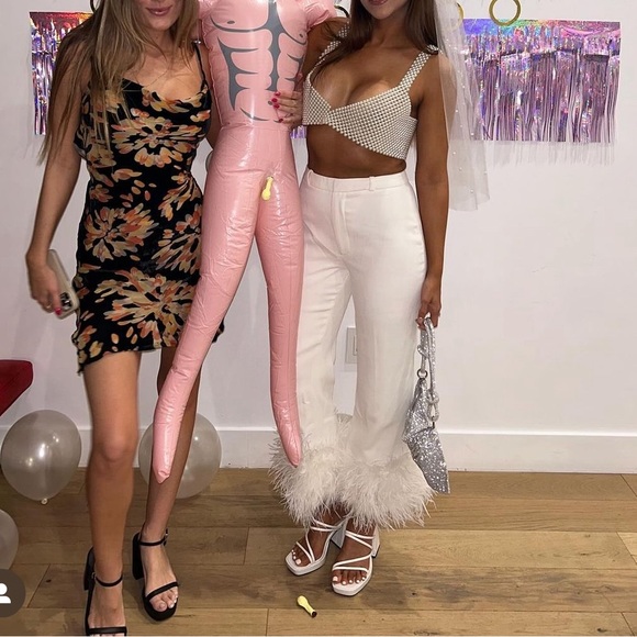 Showpo Peggy Pearl Crop Top - Picture 6 of 7